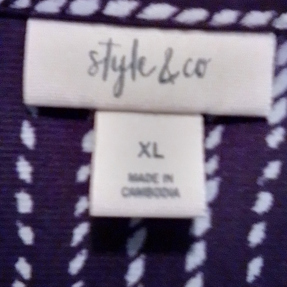 Style & Co. - Picture 4 of 4